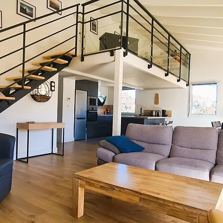 T3 Avec Mezzanine Et Terrasse Au Coeur De Collioure, Proche Plages Et Commerces - Fr-1-309-431 * Collioure